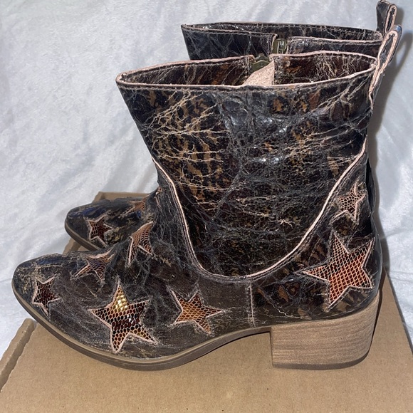 NWT SHERIDAN MIA STARR Crinkle Finish Bootie - Picture 6 of 11